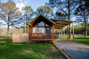 The Lucky Lodge at Lake Guntersville - Mountain Lakes